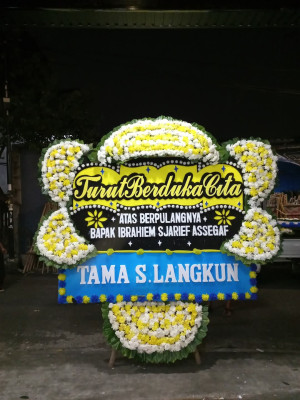 Papan Bunga Duka di Dervos